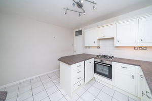 BREAKFAST KITCHEN- click for photo gallery
